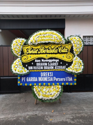 Papan Bunga Duka di Naram